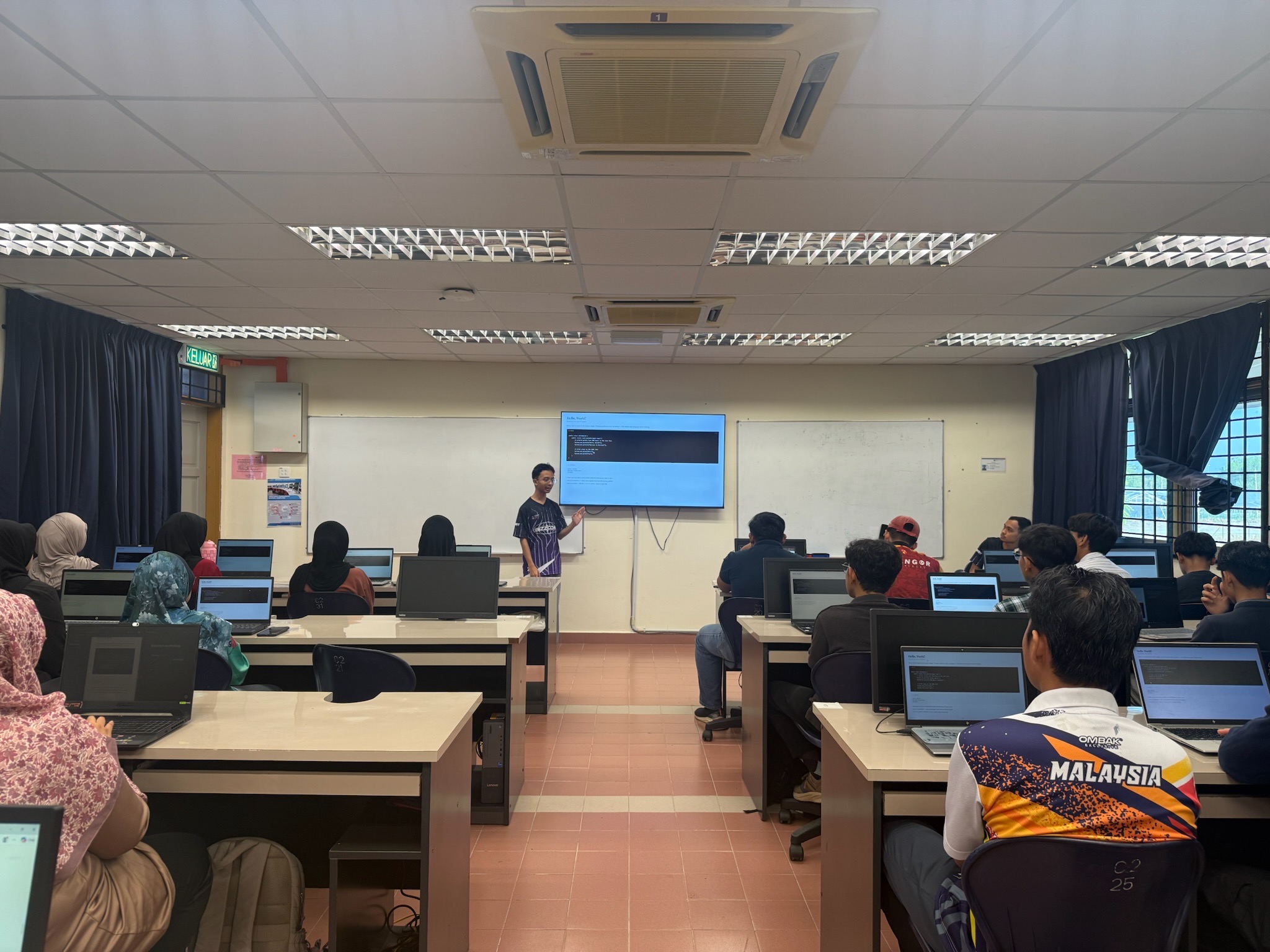 Instructor Teaching